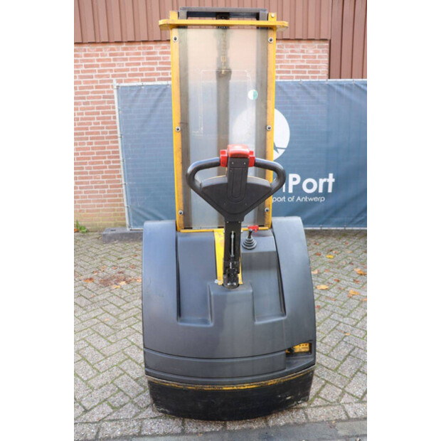 2002 Pramac GX12-29-44177622