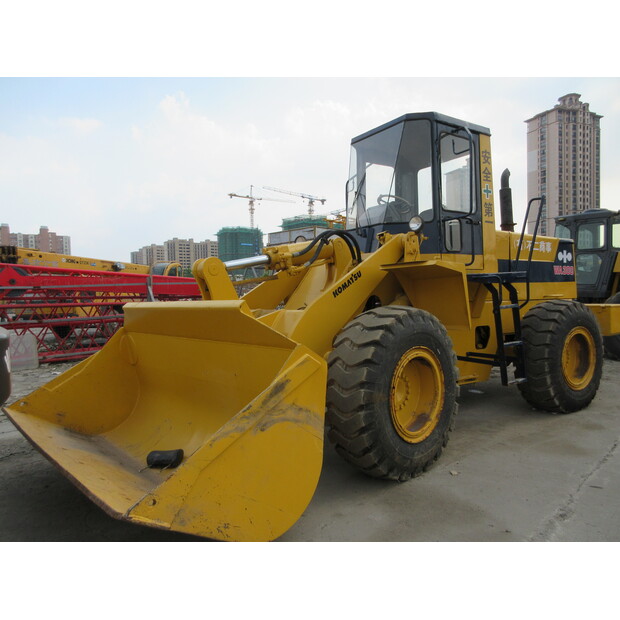 2023 Komatsu WA300-44177742