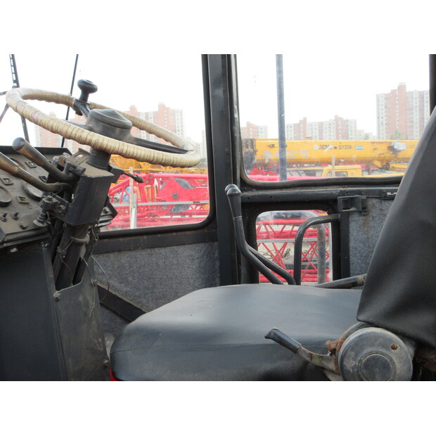 2023 Komatsu WA300-44177743