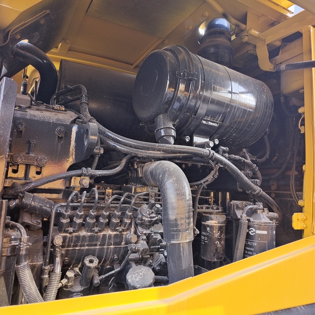 2023 Komatsu WA320-5-44177746