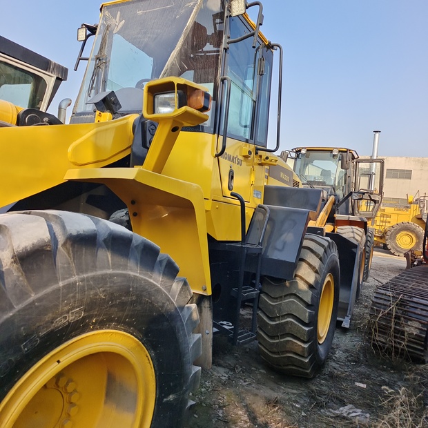 2023 Komatsu WA320-5-44177750