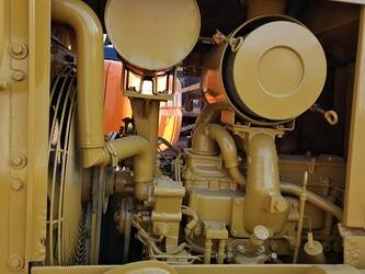 2023-komatsu-d6m-44177777