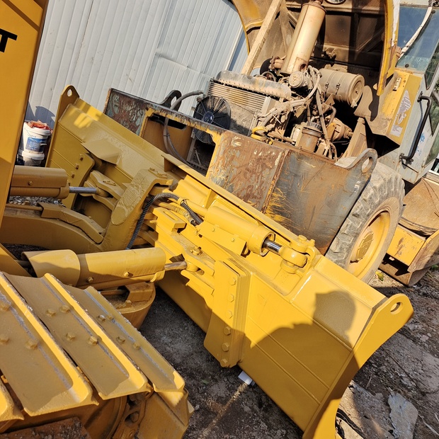 2023 كوماتسو D6M-44177782