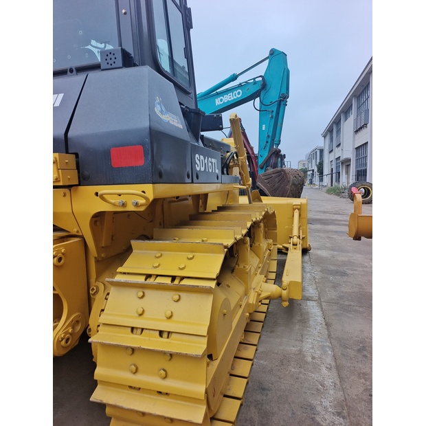 2023 كاتربيلر D6G-44177784