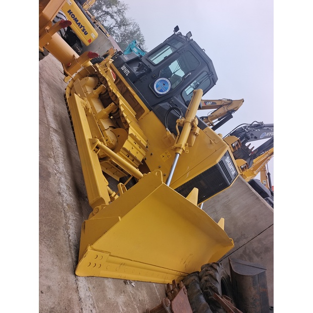 2023 كاتربيلر D6G-44177786