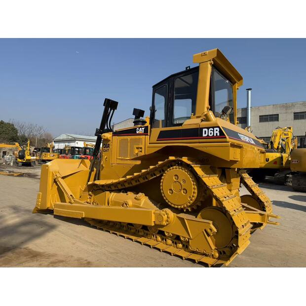 2023 كاتربيلر D6R-44177791