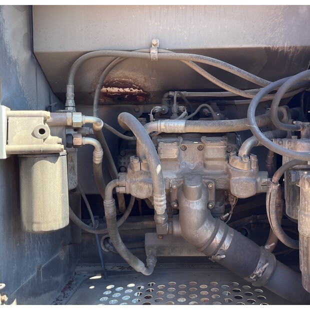 2012 Hitachi ZX200-3-44177899