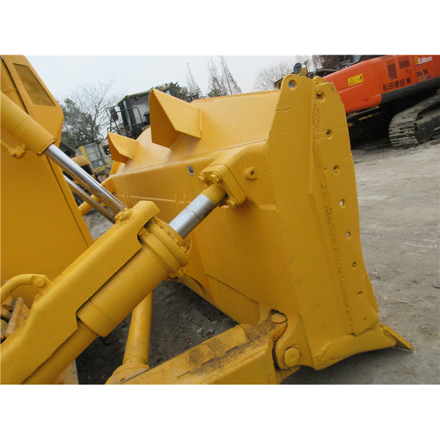 2023 Komatsu D155A-3-44177903