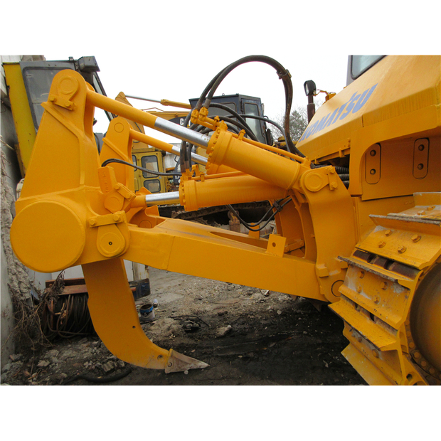 2023 Komatsu D155A-3-44177904