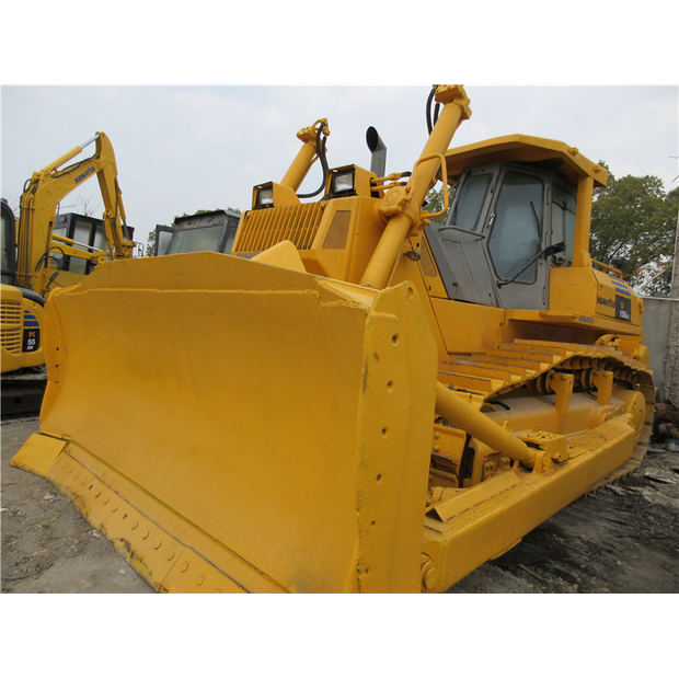 2023 Komatsu D155A-3-44177909
