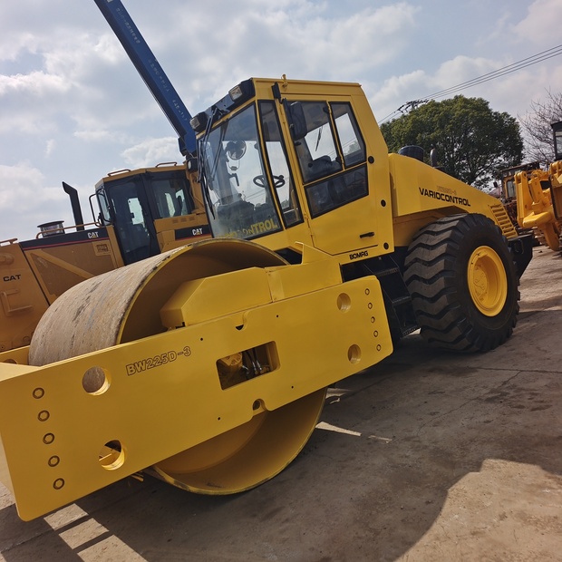 2023 BOMAG BW225D-3-44177935