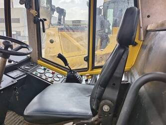 2023-bomag-bw225d-3-44177944