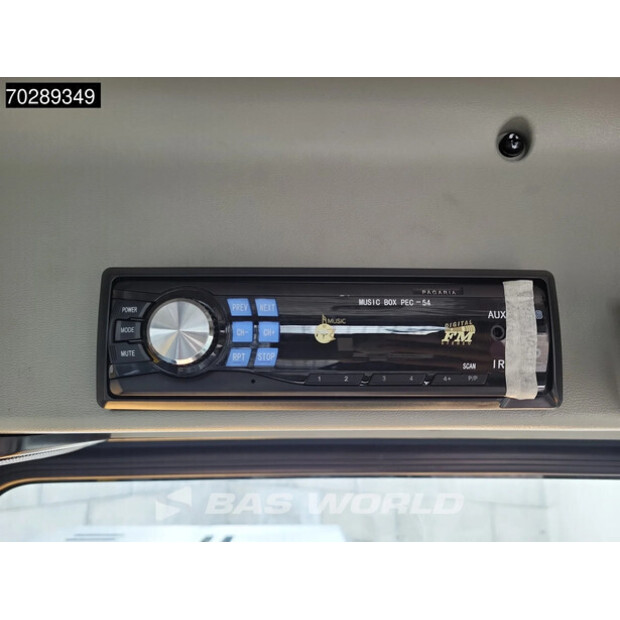 2025 Hyundai R210-44178071