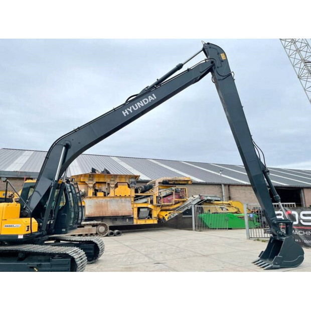 2025 هيونداي R245LR-44178079