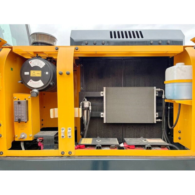 2025 هيونداي R245LR-44178087