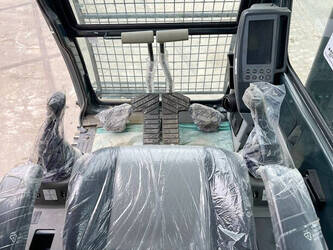 2025-hyundai-r245lr-1392839-44178096