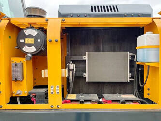 2025-hyundai-r245lr-1392839-44178105