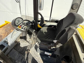 2017-bomag-bw-211-dh-5-44178116