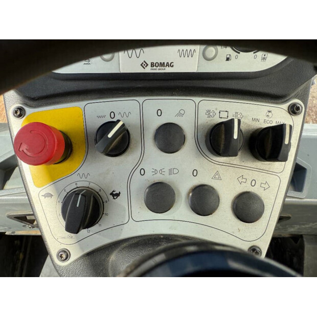 2017 BOMAG BW 211 DH-5-44178119
