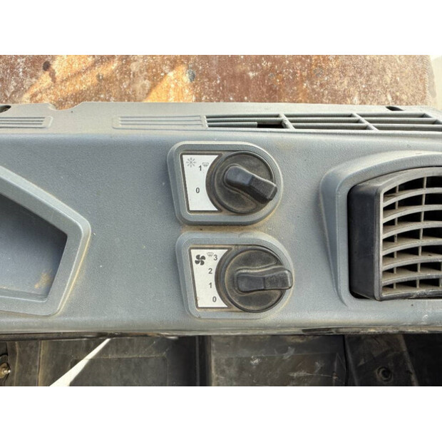 2017 BOMAG BW 211 DH-5-44178120