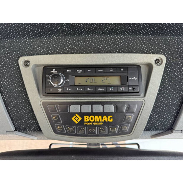 2017 BOMAG BW 211 DH-5-44178124