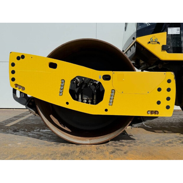 2017 BOMAG BW 211 DH-5-44178125