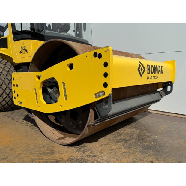 2017 BOMAG BW 211 DH-5-44178127