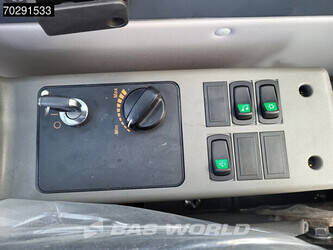 2025-hyundai-r215l-1318039-44178151