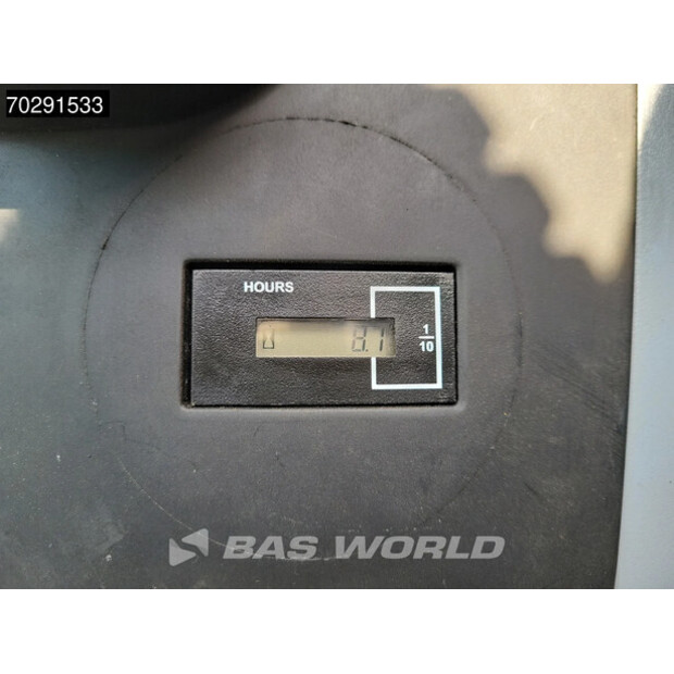 2025 Hyundai R215L-44178154