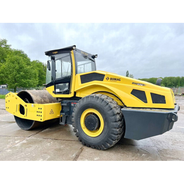 2025 بوماج BW226D-5CL-44178157