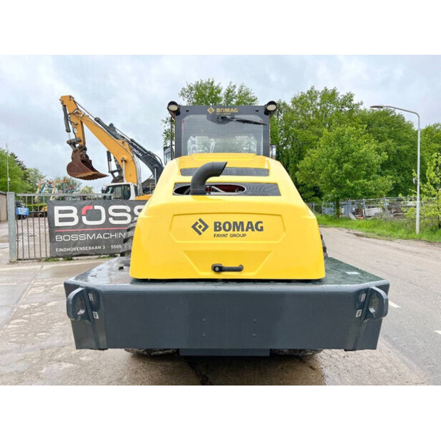 2025 BOMAG BW226D-5CL-44178175