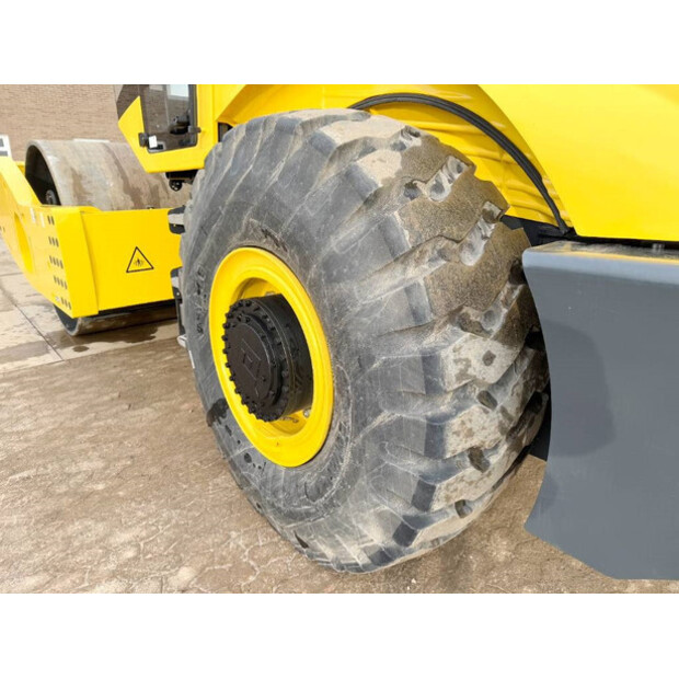 2025 BOMAG BW226D-5CL-44178214