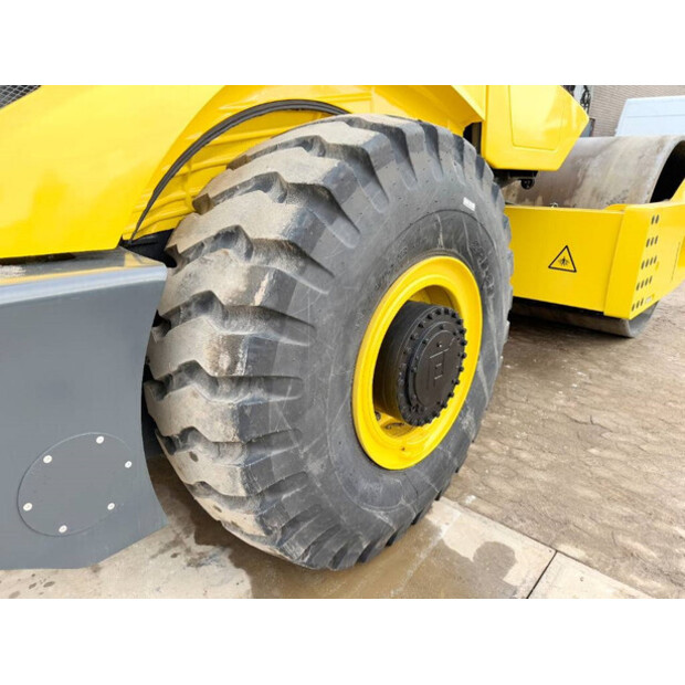 2025 BOMAG BW226D-5CL-44178215