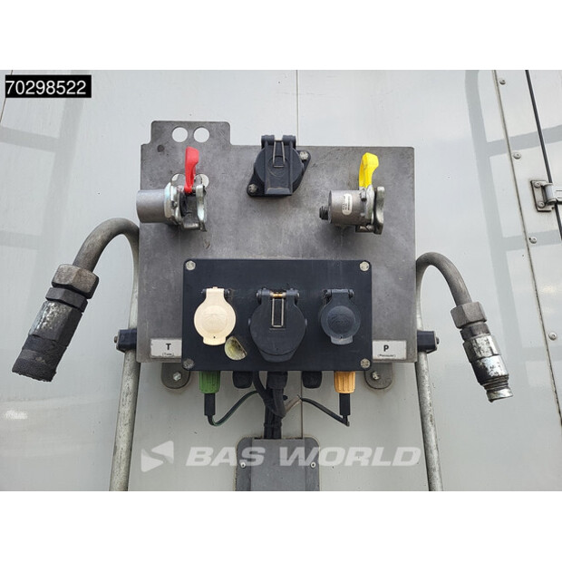 2020 كراكر CF-Z-44178546