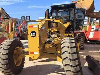 2020-caterpillar-140k-1392854-44178684