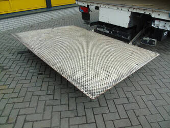 2014-man-tgl-12-250-1392866-44178912