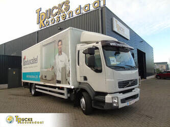 صورة ل شاحنات صندوقية 2011 فولفو FL 12.240