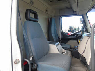 2011-volvo-fl-12-240-44179013