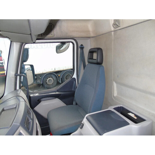 2011 فولفو FL 12.240-44179014