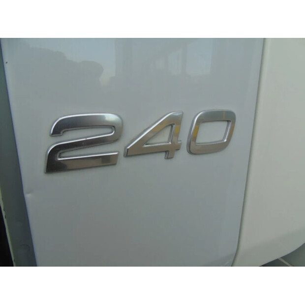 2011 فولفو FL 12.240-44179020