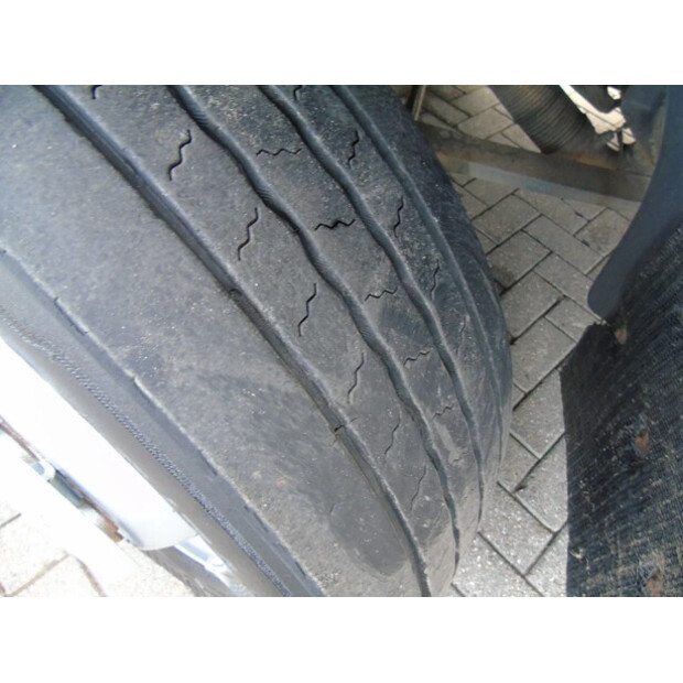 2011 فولفو FL 12.240-44179021