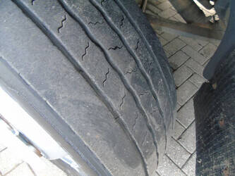 2011-volvo-fl-12-240-44179021