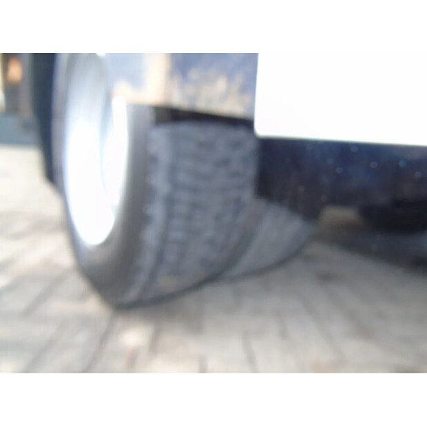 2011 فولفو FL 12.240-44179029