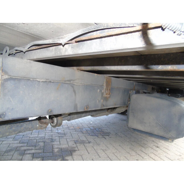 2011 فولفو FL 12.240-44179031