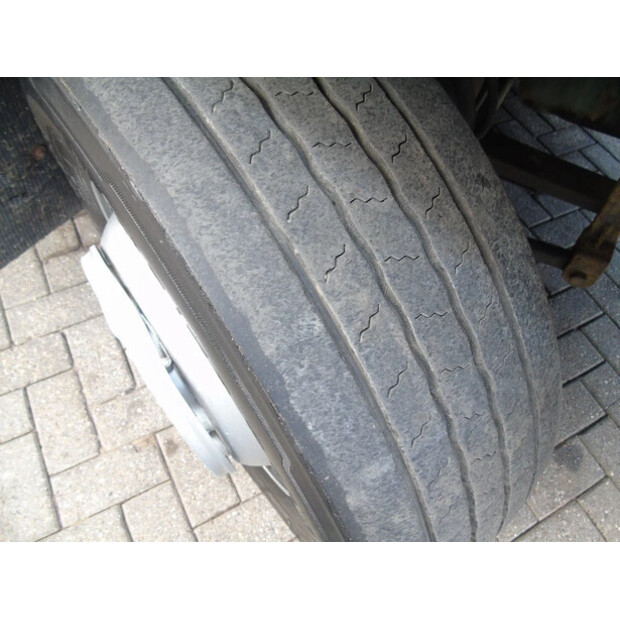 2011 فولفو FL 12.240-44179032