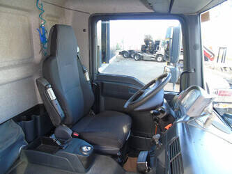 2011-man-tgm-26-340-1392869-44179053