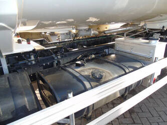 2011-man-tgm-26-340-1392869-44179074