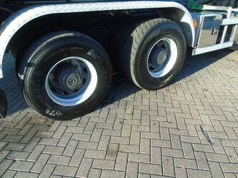 2022-mercedes-benz-arocs-3348-44179122