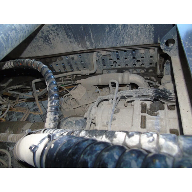 2022 مرسيدس بنز AROCS 3348-44179145