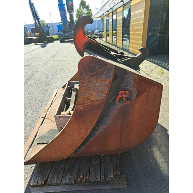 2013 Pladdet SG840NX2100-44179166